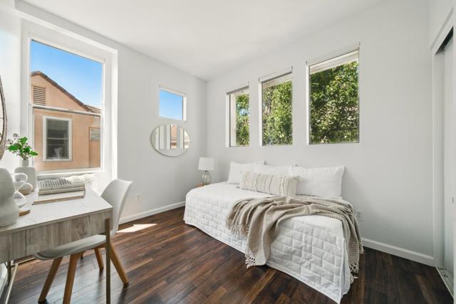 135 Frederick Court, Mountain View CA: https://media.crmls.org/mediaz/1d7ecf1d-0069-4b41-8473-bcf807da5fe3.jpg