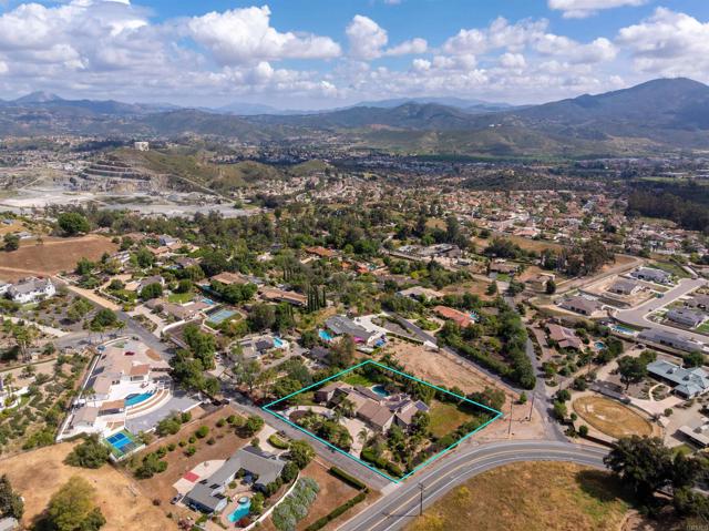 Detail Gallery Image 51 of 53 For 11915 Fuerte Vista Ln, El Cajon,  CA 92020 - 6 Beds | 4/2 Baths