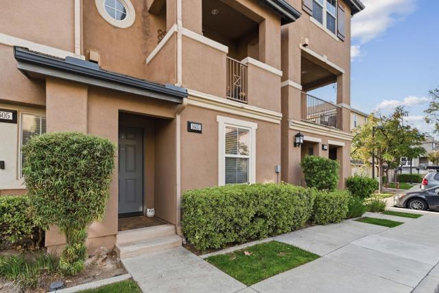 Detail Gallery Image 2 of 31 For 1603 Yellow Pine Pl, Chula Vista,  CA 91915 - 3 Beds | 3/1 Baths