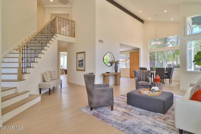 3327 Olivegrove Place, Thousand Oaks CA: https://media.crmls.org/mediaz/1d800106-e0fe-40e7-9d63-6ebe6f29f3c8.jpg