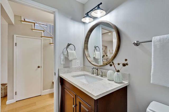269 Bush Street, Mountain View CA: https://media.crmls.org/mediaz/1d82bde1-836d-4948-b897-713a8b45bd5d.jpg