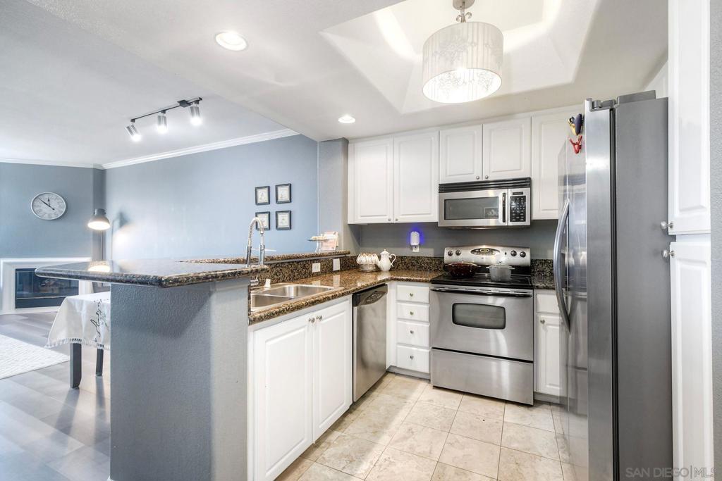 9253 Regents Rd. - photo 4