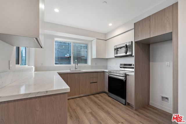 10918 Camarillo Street, North Hollywood CA: https://media.crmls.org/mediaz/1d83dc31-f97c-42dd-b741-6c49e2106634.jpg