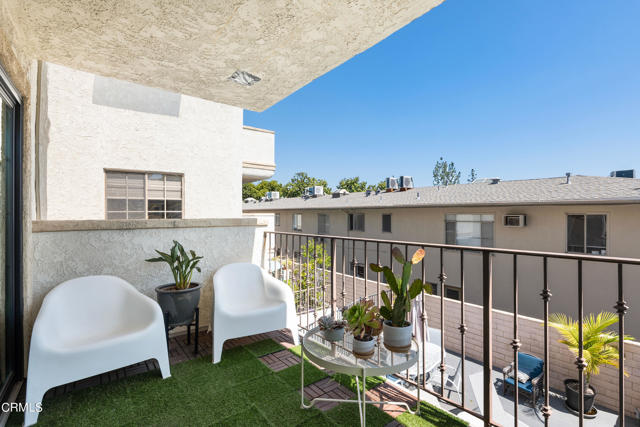 Detail Gallery Image 27 of 30 For 227 S Madison Ave #206,  Pasadena,  CA 91101 - 2 Beds | 2 Baths