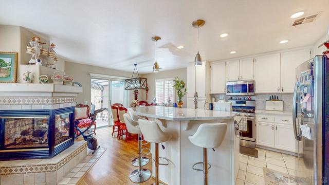 29825 Platanus Dr, Escondido CA: https://media.crmls.org/mediaz/1d85cc64-911b-4bf3-a748-b5daee0d9377.jpg