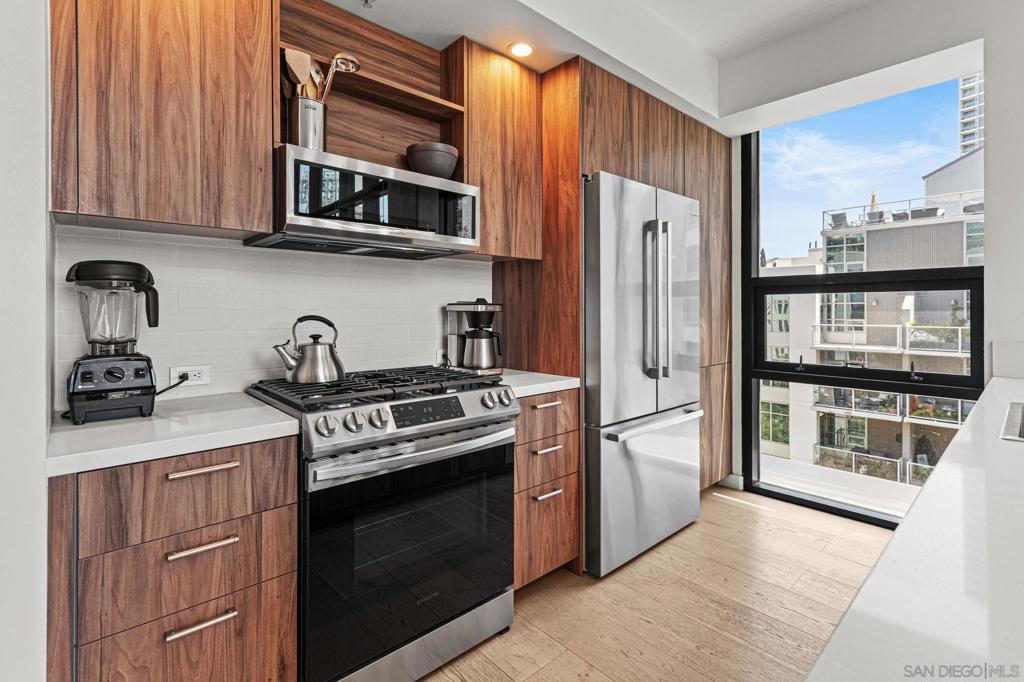 350 11th Ave. - photo 11