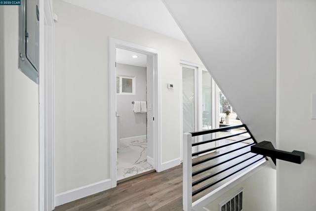 5929 Harbor View Ave, San Pablo CA: https://media.crmls.org/mediaz/1d88a9ad-578b-4e96-ba95-bec7d946c3c1.jpg