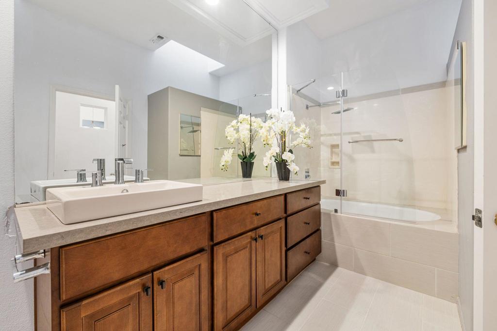 MLS #219138922DA image #23