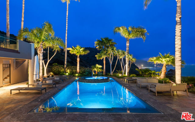 26720 Via Linda Street, Malibu CA: https://media.crmls.org/mediaz/1d89f726-5a9a-47e5-8a59-dd15d89809da.jpg