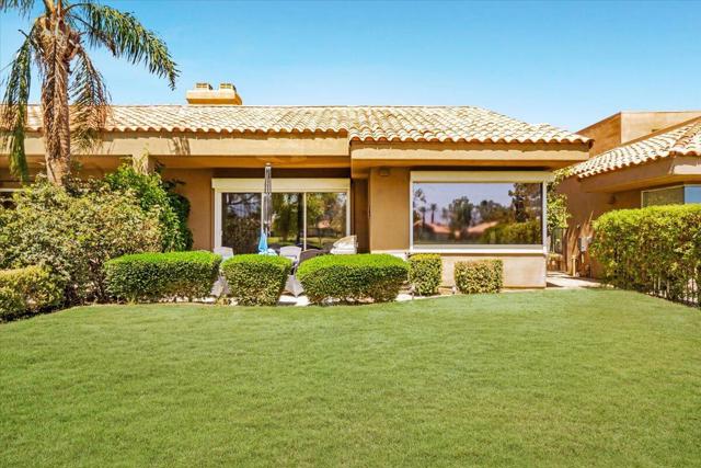 23 Pine Valley Drive, Rancho Mirage CA: https://media.crmls.org/mediaz/1d8bacd6-15b2-4559-86c7-47b96c5f682f.jpg