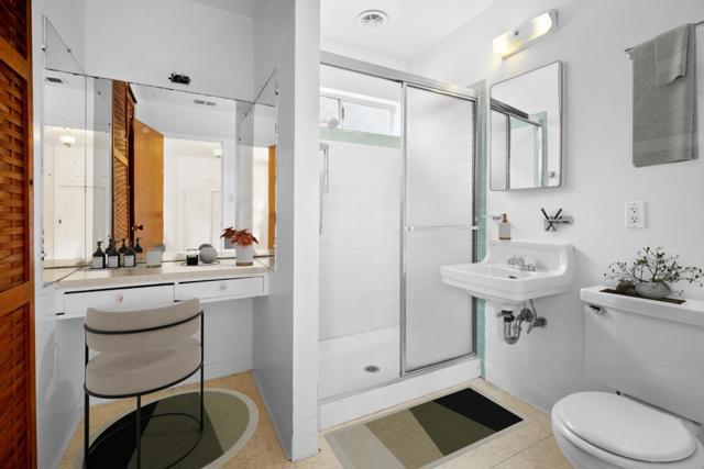928 Corona Drive, Pacifica CA: https://media.crmls.org/mediaz/1d8ce946-9613-4935-a70d-b5ede5bd8df4.jpg