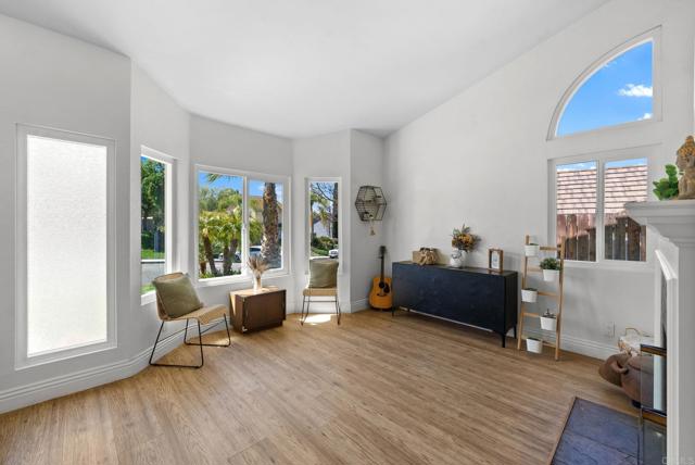 41910 Humber Drive, Temecula CA: https://media.crmls.org/mediaz/1d8d0a5f-483b-4a57-be1d-c53b837f3507.jpg