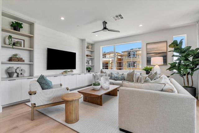 1029 Sinopia Terrace, San Ramon CA: https://media.crmls.org/mediaz/1d8e1cec-8d15-4dbf-8960-53aff9b2b5b5.jpg