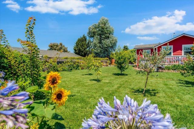1354 Lazy Lane, Oceano CA: https://media.crmls.org/mediaz/1d8f42e6-5854-401b-a63e-43b612fb7ad5.jpg