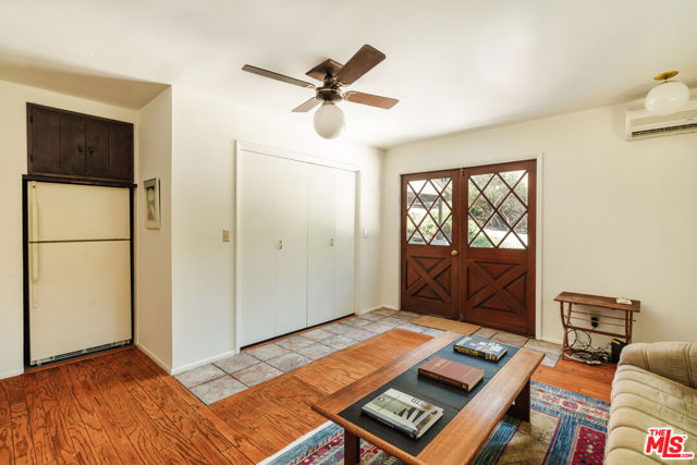 1289 Old Topanga Canyon Road, Topanga CA: https://media.crmls.org/mediaz/1d8f9af4-ade4-4960-a46c-9da42ad044b2.jpg