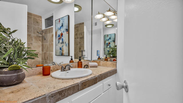 14 Gary Circle, Palm Springs CA: https://media.crmls.org/mediaz/1d908108-bd5c-4e9f-ae60-24573edf60ce.jpg