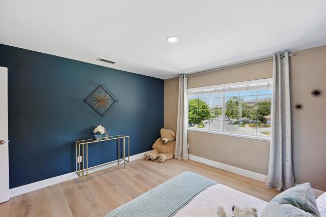3239 Pinot Blanc Way, San Jose CA: https://media.crmls.org/mediaz/1d933a7f-63ab-4823-9cc1-c9b123d29499.jpg
