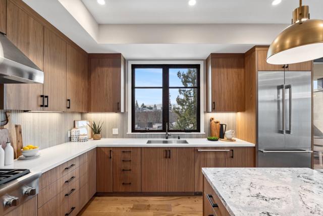 231 Hope Street, Mountain View CA: https://media.crmls.org/mediaz/1d939b83-31b6-4d6b-a085-a3fc36e05818.jpg