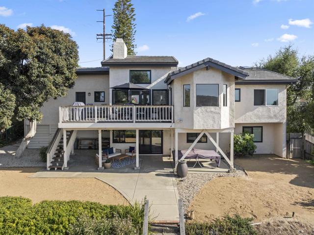 17924 Saint Andrews Dr, Poway CA: https://media.crmls.org/mediaz/1d95530b-6271-47b8-bd47-9d7cb11a2f97.jpg