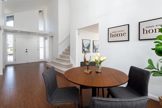 6287 Mountford Dr, San Jose CA: https://media.crmls.org/mediaz/1d9555ce-5de1-4a22-a761-9a5189391426.jpg