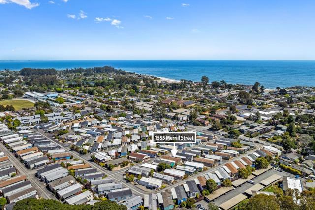 1555 Merrill Street, Santa Cruz CA: https://media.crmls.org/mediaz/1d956f54-7cfc-4624-80eb-68367876c70c.jpg