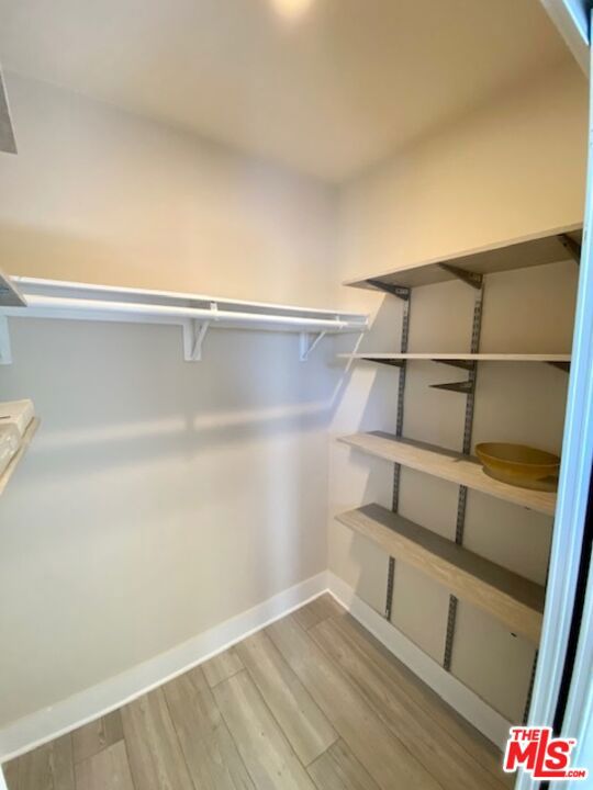 8866 Cadillac Avenue, Los Angeles CA: https://media.crmls.org/mediaz/1d96363e-f5f5-402e-b83a-8ad561f4bc8e.jpg