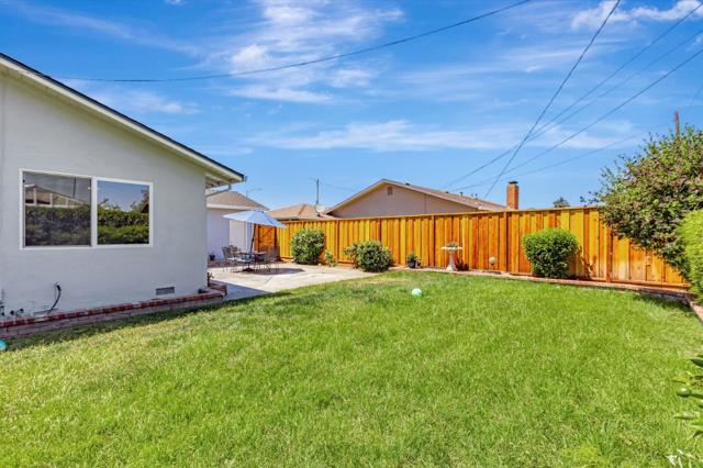 4848 Anna Drive, San Jose CA: https://media.crmls.org/mediaz/1d967ce8-86ef-472b-84e5-f1d651008403.jpg