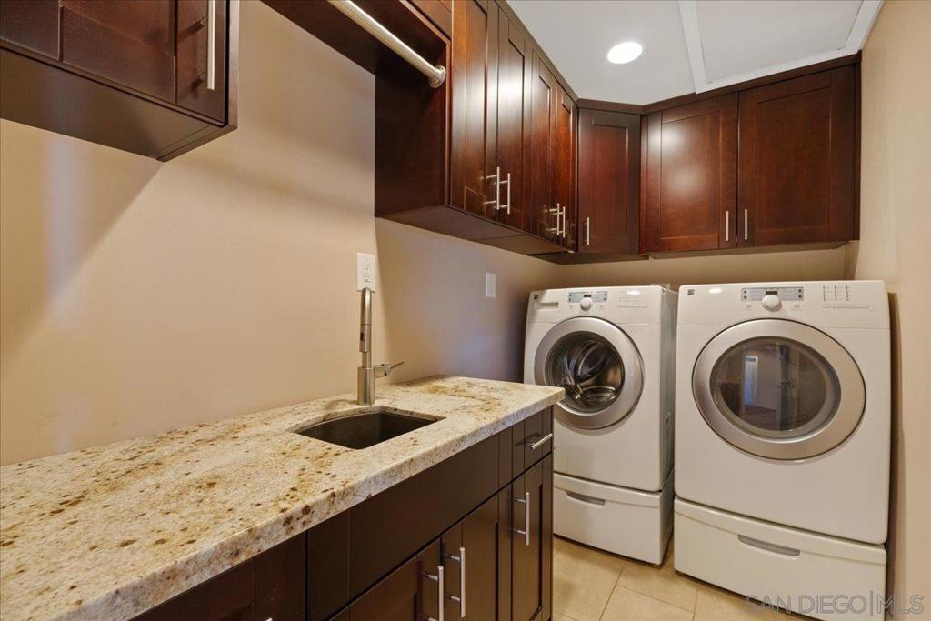 12578 Lomica Dr - photo 16