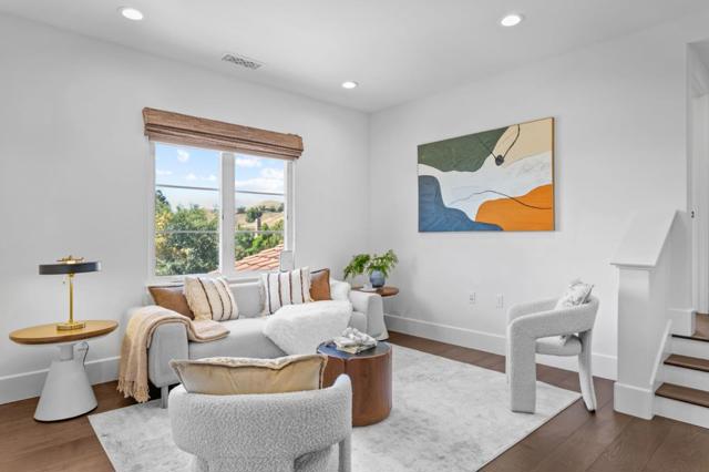 42059 Vinha Way, Fremont CA: https://media.crmls.org/mediaz/1d97205b-4e0c-4f31-89c5-46de2ea5bebe.jpg