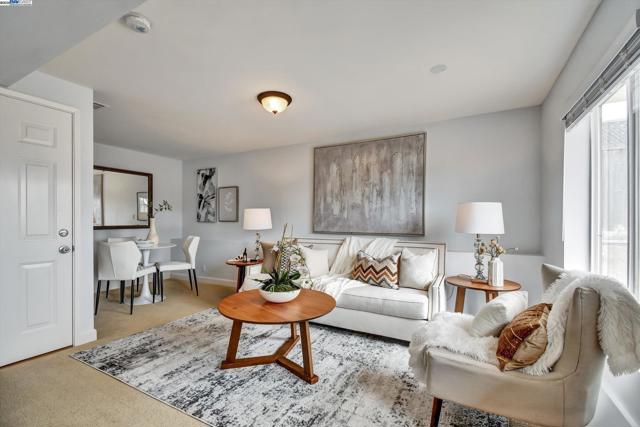 153 Morningside Dr, Daly City CA: https://media.crmls.org/mediaz/1d9745d1-638c-4b07-84e8-1ca733209e0d.jpg