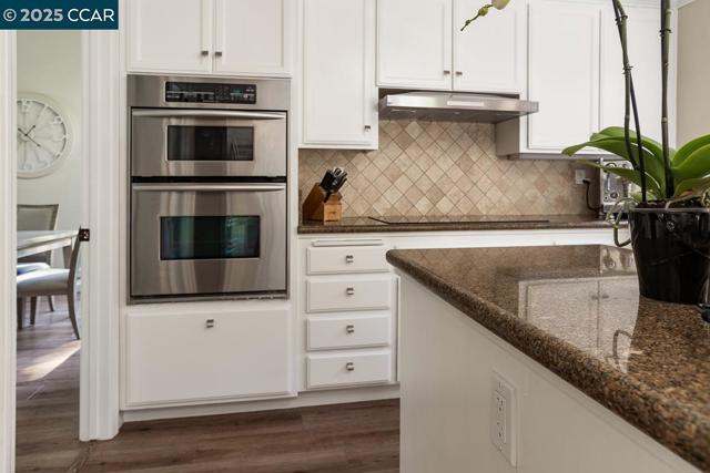 311 Valley High Dr, Pleasant Hill CA: https://media.crmls.org/mediaz/1d98c7cf-3d66-4e9e-b842-912ecafe08ae.jpg