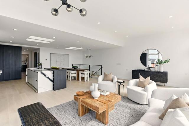 1756 14th Avenue, San Francisco CA: https://media.crmls.org/mediaz/1d999c49-c7f2-40f8-aaf9-a685b834f30d.jpg