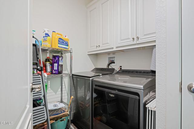 11100 Telegraph Road, Ventura CA: https://media.crmls.org/mediaz/1d9a5d7d-2459-4e4b-af4a-591884e8fed2.jpg