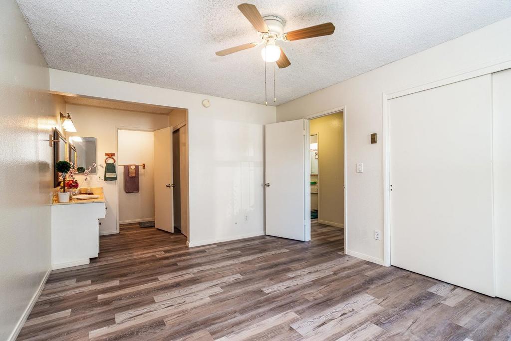 MLS #250043742SD image #38