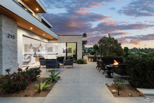 Details for 216 Ocean St, Solana Beach, CA 92075
