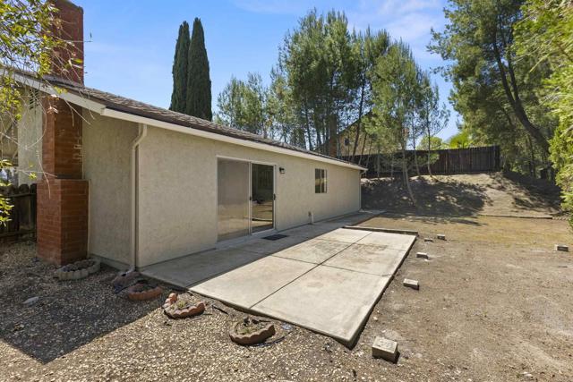 11370 Paseo Albacete Avenue, San Diego CA: https://media.crmls.org/mediaz/1d9e141d-4ca0-4b6c-b809-3440b23d5c19.jpg