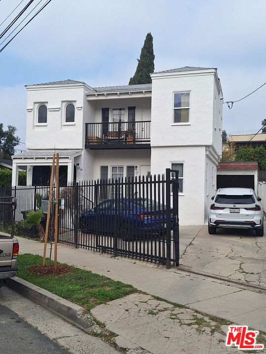 235 Crandall Street, Los Angeles, CA 90057 Listing Photo  1