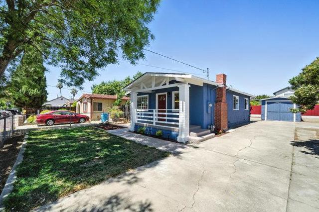 33854 14th Street, Union City CA: https://media.crmls.org/mediaz/1da0063c-ff6d-41ee-b5bf-1fbc870e74fc.jpg