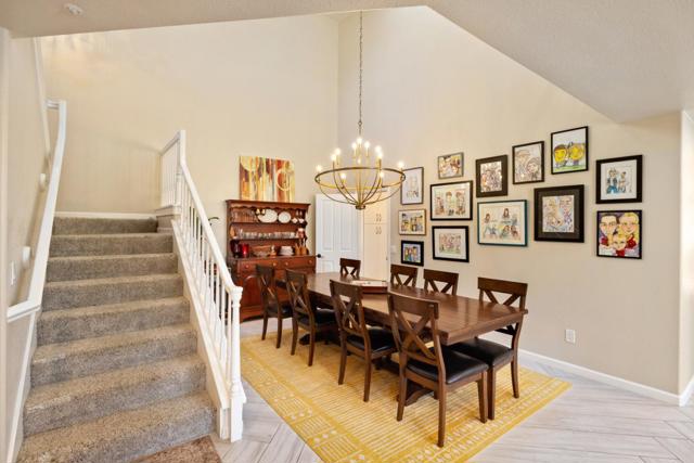 14390 Mountain Quail Road, Salinas CA: https://media.crmls.org/mediaz/1da0f07c-2792-4b8b-9658-7f77b215b1f1.jpg