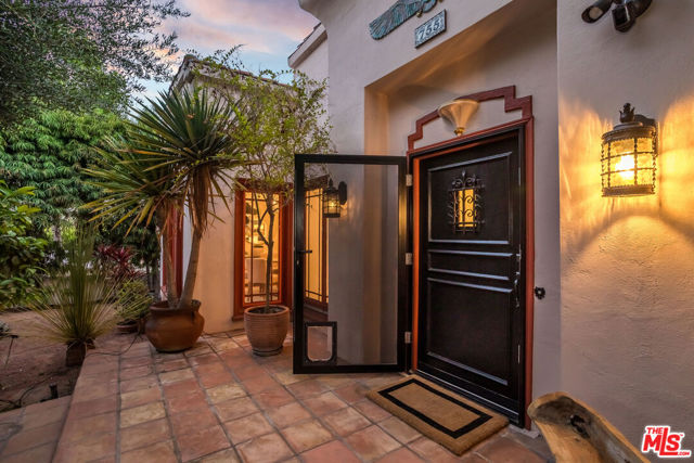 755 S Highland Avenue, Los Angeles CA: https://media.crmls.org/mediaz/1da170f5-5140-4fe4-aec0-148692620b30.jpg