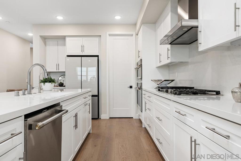 6418 Fischer Way - photo 13