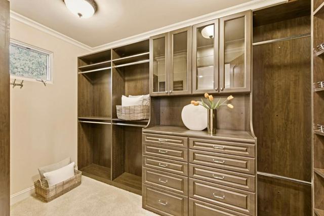 484 Cherry Avenue, Los Altos CA: https://media.crmls.org/mediaz/1da2c6f9-8787-4da2-bc1a-06e34a201c1f.jpg