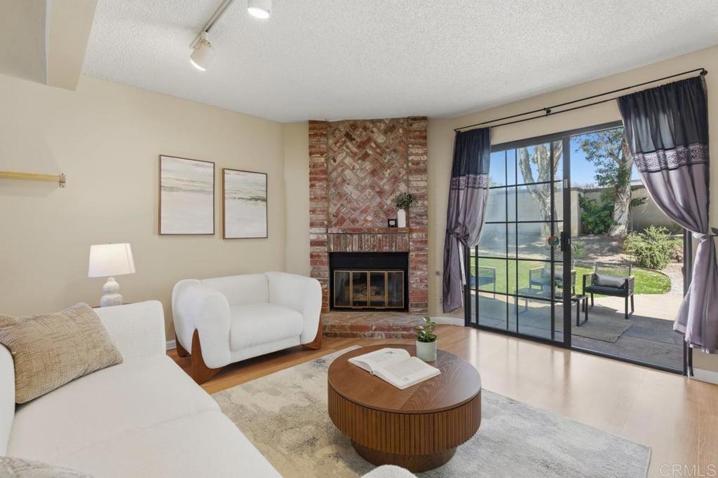 1832 Cottonwood Avenue - photo 3
