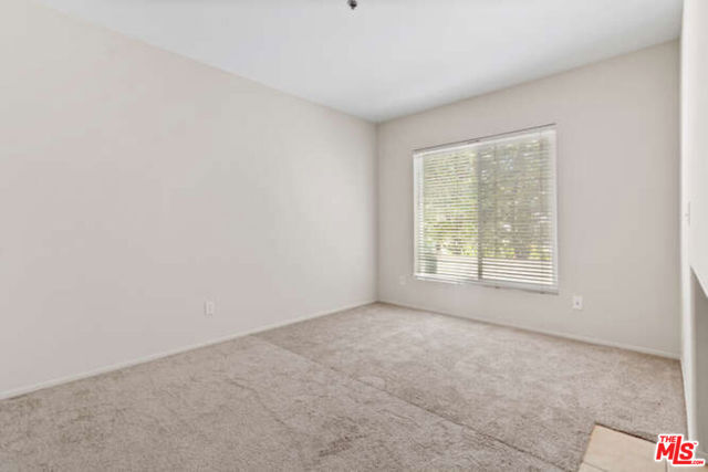 10790 Rose Avenue, Los Angeles CA: https://media.crmls.org/mediaz/1da61ea5-c9c0-4c5f-8835-08919c22f454.jpg