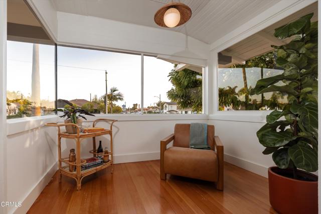 Detail Gallery Image 7 of 36 For 1867 Poli St, Ventura,  CA 93001 - 3 Beds | 1/1 Baths