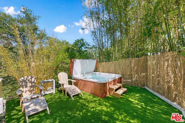 1876 Lookout Road, Malibu CA: https://media.crmls.org/mediaz/1da8283b-73d7-423f-9c18-e5b77cb7c4d3.jpg