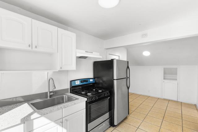 Detail Gallery Image 7 of 26 For 402 8 Olivewood, San Diego,  CA 92113 - – Beds | – Baths