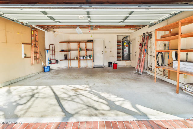 26914 Deerweed Trail, Calabasas CA: https://media.crmls.org/mediaz/1da8d6d8-d313-4fa0-8521-4e0dad73ce61.jpg
