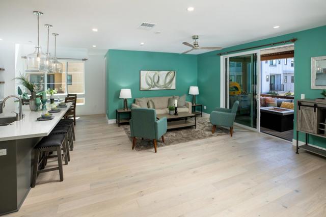 15117 Shore Drive, Los Gatos CA: https://media.crmls.org/mediaz/1da90eb5-979b-451f-bec2-9f10f6947418.jpg