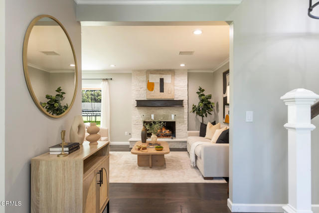11442 Brainard Avenue, Sylmar CA: https://media.crmls.org/mediaz/1da92e7a-ee75-4e7e-baf8-22c5c5f542c6.jpg